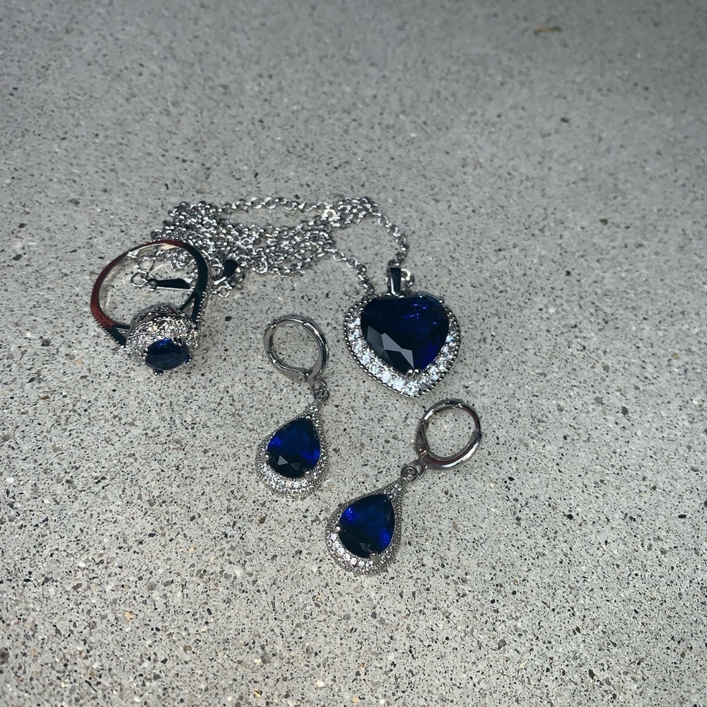 Jewelry set - Picture 6 of 9